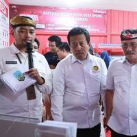    Gubernur Kaltara Resmikan Koperasi Merah Putih Percontohan Desa Apung dan Kelurahan Selumit