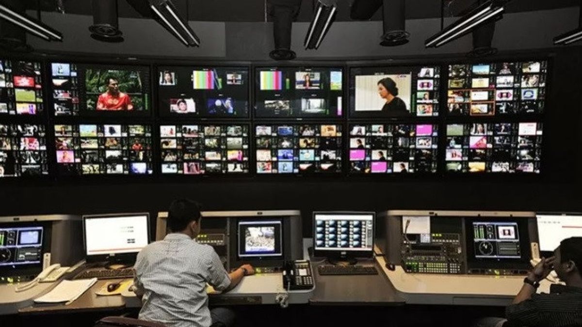 Kominfo Bagi-bagi STB Gratis Demi Muluskan Migrasi TV Analog ke Digital, Penerimanya Tercatat di Data PPKE 