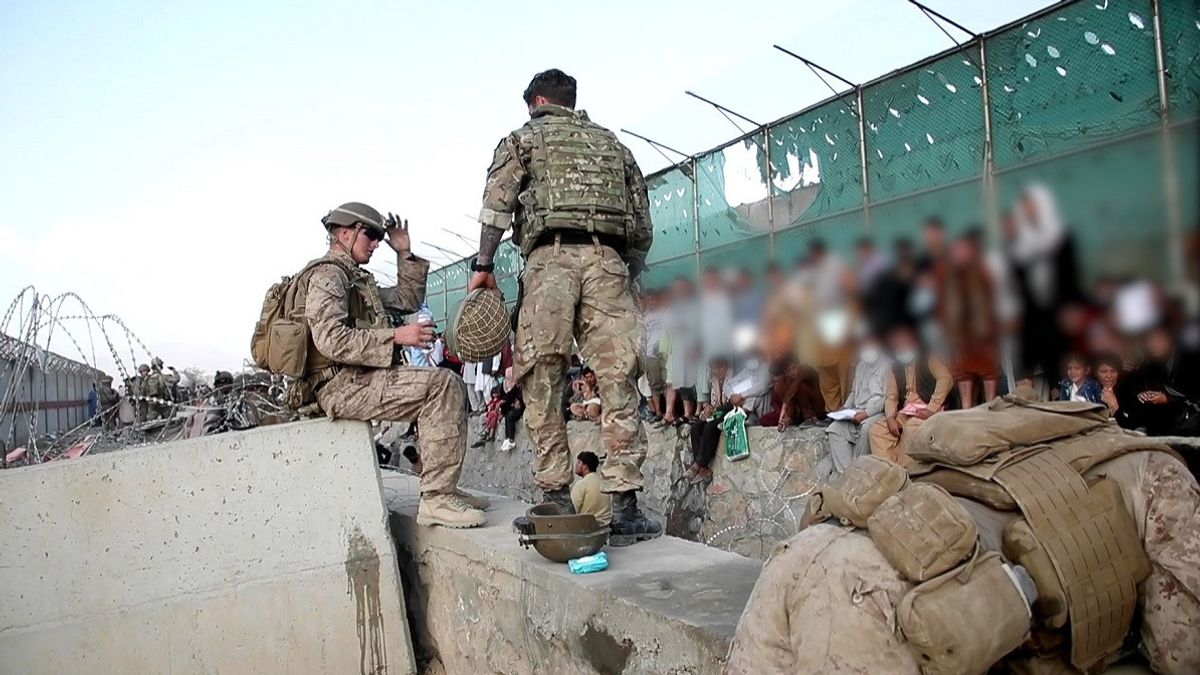 Evakuasi di Afghanistan, Menteri Pertahanan Inggris: Jika Mortir Ditembakkan ke Landasan Pacu, Jadi Masalah Kemanusiaan
