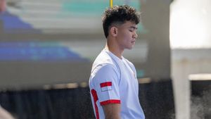基罗马尔·卡蒂宾(Kiromal Katibin)在美国获得攀岩悬崖金牌