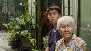 22 Hari Tayang, Film <i>How to Make Millions Before Grandma Dies</i> Sentuh 3 Juta Penonton