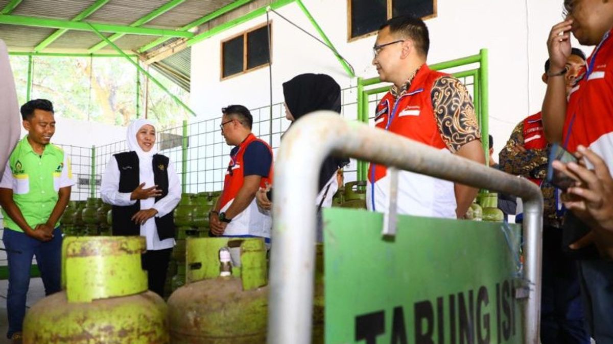Khofifah Guarantees 3 Kg Of Elpiji Stock In East Java Is Safe At A Stable Price