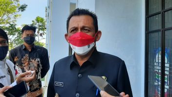 Le Gouverneur Des îles Riau Envisage Un Apprentissage En Face à Face Si Tous Les élèves Ont été Vaccinés