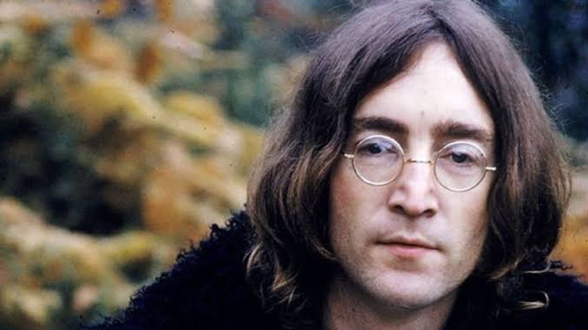 约翰·列农(John Lennon)的偶像眼镜将以6200万卢比的价格在伦敦拍卖