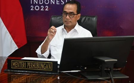 Menhub Budi Karya Minta BMKG Tingkatkan Akurasi dan Kecepatan Beri Informasi Iklim dan Cuaca