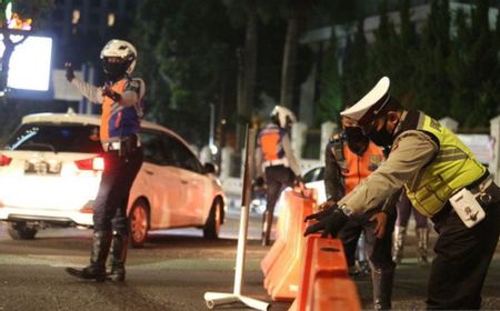 Puncak Demo Indonesia Gelap Hari Ini, Polda Metro Terapkan  Skema Pengalihan Arus Situasional di Kawasan Monas
