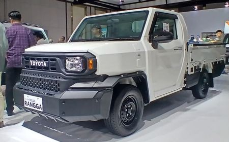 Punya Opsi Mesin Bensin dan Diesel, Segini Konsumsi BBM Toyota Hilux Rangga