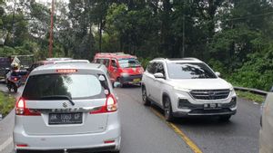 Jalur wisata Medan-Berastagi Kerap Macet, Polisi Turun Tangan