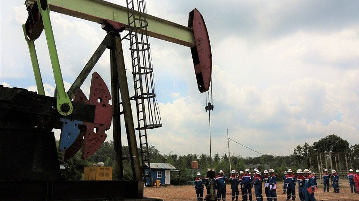 زيادة إنتاج النفط والغاز في إندونيسيا ، بيرتامينا تنفق 35.6 تريليون روبية إندونيسية