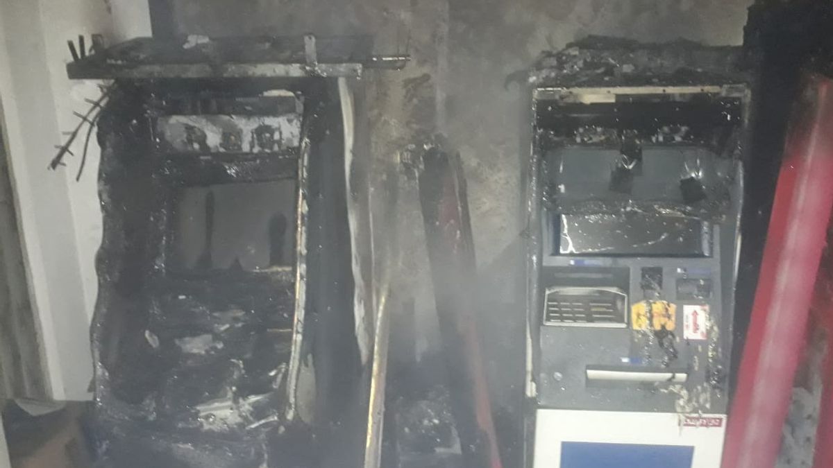 Dua Mesin ATM di Indomaret Cipayung Jaktim Terbakar, Kerugian Mencapai Rp509 Juta