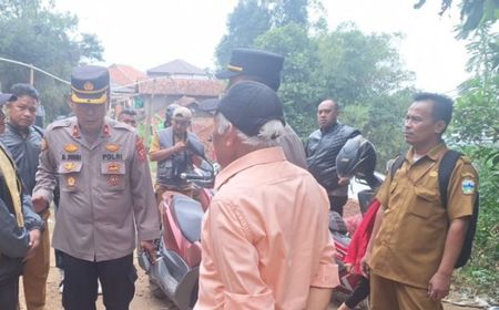 Tim SAR Masih Cari 7 Orang Hilang di Gunung Godog Garut