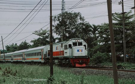 Tiket Kereta dari Jakarta hingga 5 Januari 2025 Sudah Terjual 58 Persen