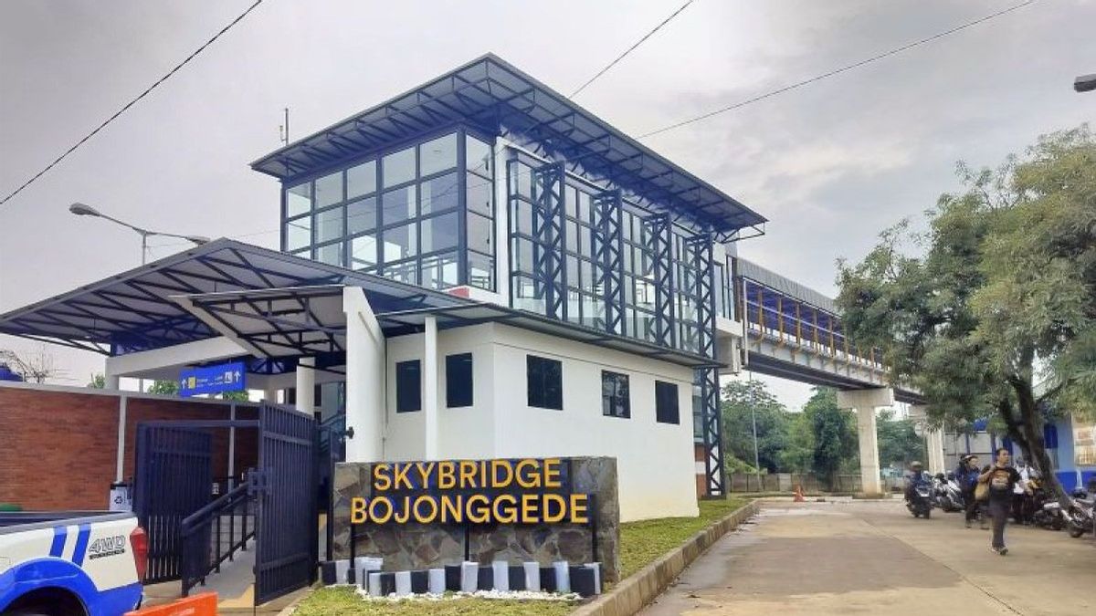 Skybridge Bojonggede Penghubung Stasiun dan Terminal Mulai Beroperasi Hari Ini