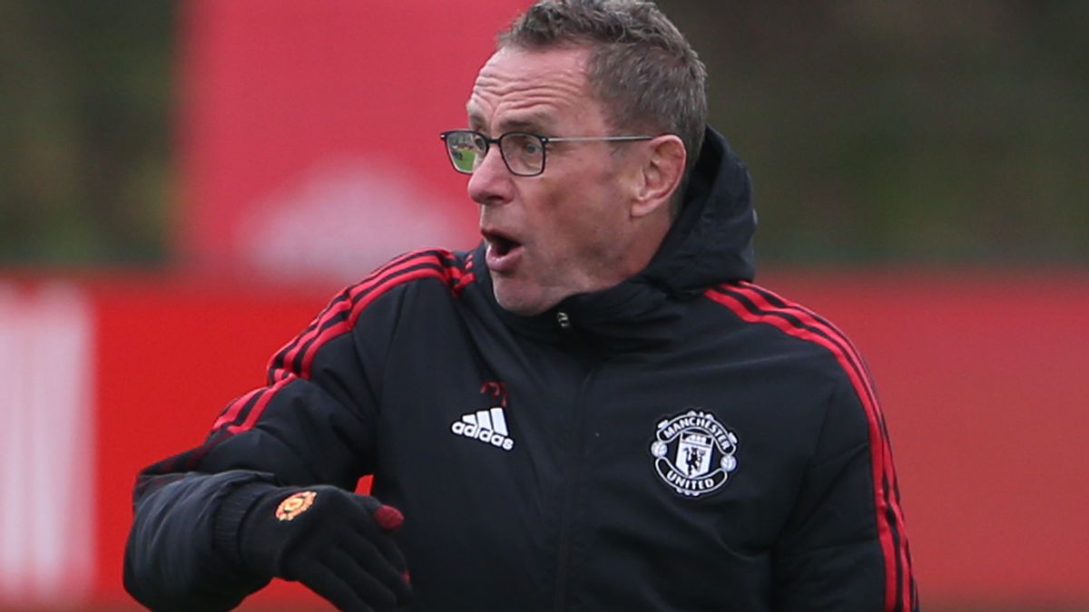 MU Knocked Out By Championship Team In FA Cup, Rangnick Confused And Disappointed