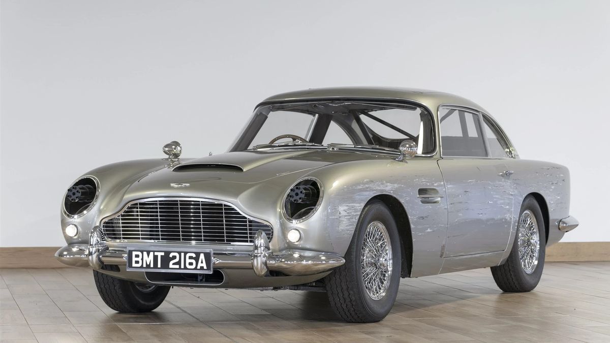 Replika Aston Martin James Bond <i>"No Time To Die"</i> Terjual Rp49 Miliar saat Lelang