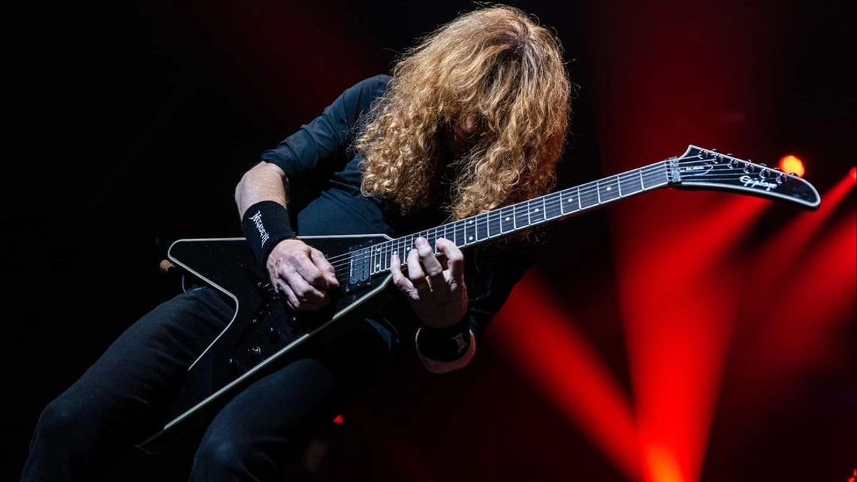 Megadeth Will Auction Memoranobilia Through The Realest Marketplace