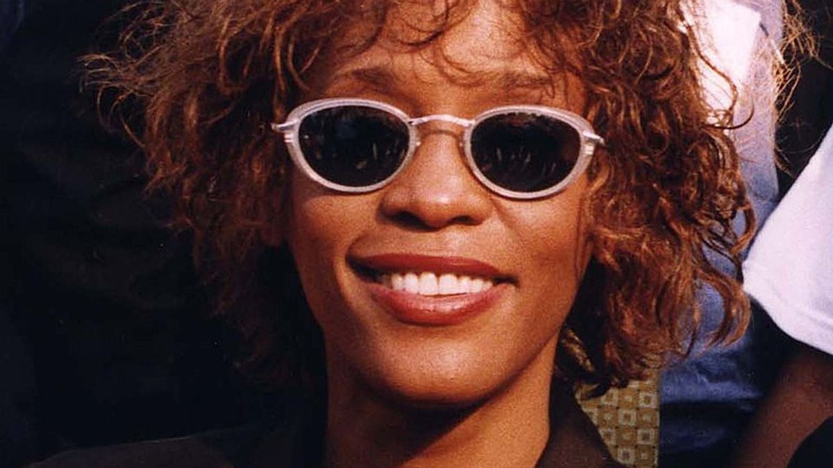 11 Février Sur L’histoire: Whitney Houston Est Morte D’un Cœur Brisé