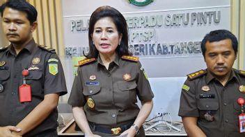 4 Former Village Heads And 1 Tangerang DPRD Member Suspected Of Corruption In Car Procurement