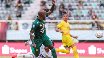 Liga 1 2023/2024: Derby Jatim devient parrainant Persebaya, gagnant 2-1 à Kandang
