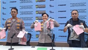 Penyebar QR Code Judi Online di Jaksel Ditangkap