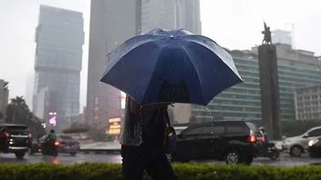 الأمطار في جاكرتا ملوثة بالبلاستيك الدقيق ، تذكر BRIN بتلوث السحب