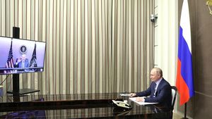 Situasi di Perbatasan Ukraina Menegang, Presiden Putin dan Presiden Biden Segera Lakukan Pembicaraan di Telepon