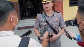 Viral Oknum Polisi Perairan Pungli BBM di Atas Kapal, Polres Kotawaringin Barat Minta Maaf Janji akan Ditindak