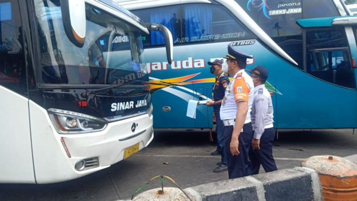 Terminal Kalideres Periksa Kelayakan 152 bus AKAP Menjelang Arus Mudik Idulfitri 