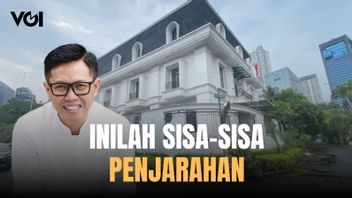 略奪後のエコ・パトリオの家：破壊行為と警察のテープで埋め尽くされる