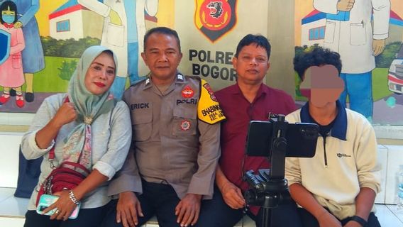 Remaja Perempuan di Bogor Alami Perubahan Kelamin, Kini Kebingungan Identitas  