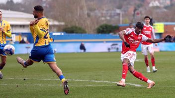 Arsenal passe en quarts de finale de la FA Cup en éliminant un adolescent de 16 ans