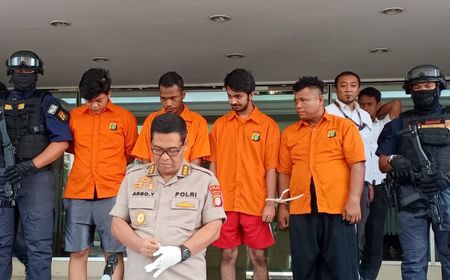 Ketika Seorang Cucu Menggelapkan Mobil Kakeknya Sendiri