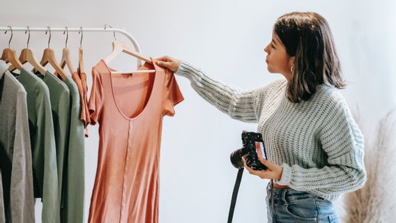 10 Types De Décolletés Sur Les Chemisiers Pour Femmes Que Vous Devez Savoir