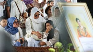 Selamat Jalan Eyang Titiek, Puspa Abadi Sang Legenda