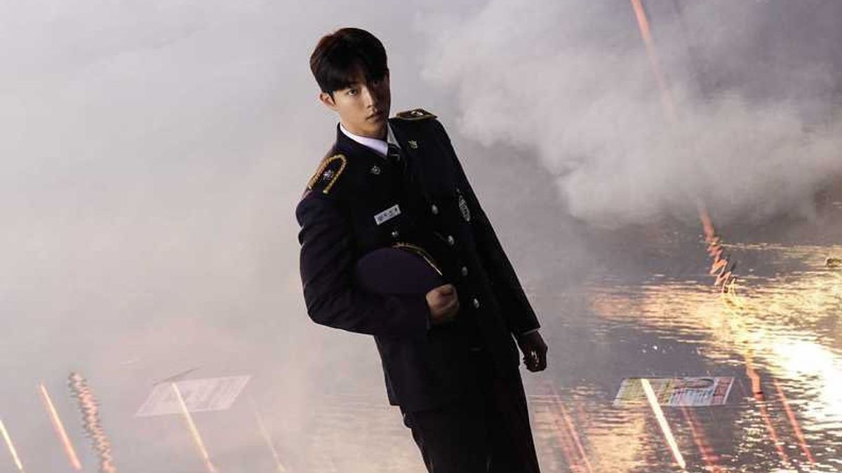 Nam Joo Hyuk Jadi Pahlawan Malam di Teaser Drama <i>Vigilante</i>