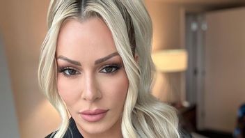 WWE Star Maryse Mizanin Amazes Fans With Such Seductive Outfits