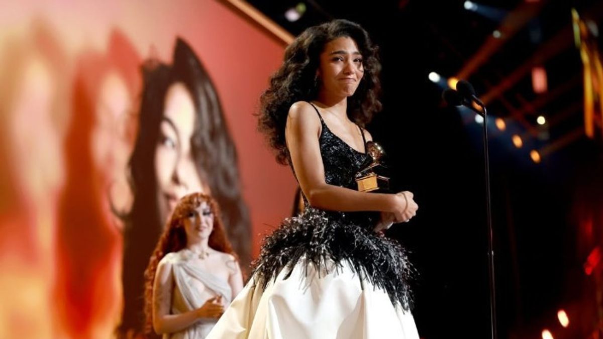 Olivia Dean Brings Home First Grammy Award in the Best New Artist Category