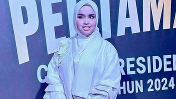 Putri Ariani在2024年总统辩论活动中演唱3首歌曲:一件荣誉