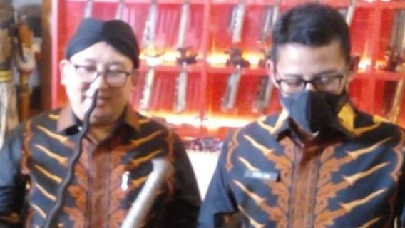 Sandiaga Uno和Fadli Zon努力让Keris成为创意经济的一部分