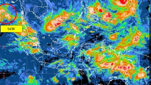 Ada Bibit Siklon Tropis 94W di Teluk Benggala, BMKG Minta Aceh dan Sumut Waspada Hujan Lebat dan Angin Kencang