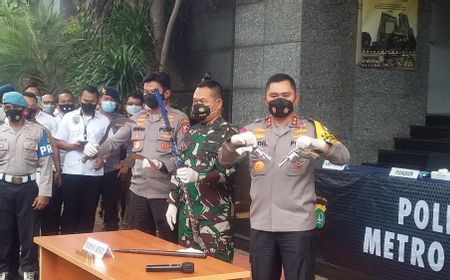 Dibuntuti, Laskar Khusus Rizieq Shihab Menyerang Polisi dengan Pistol Lalu Ditembak Mati