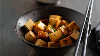 Memperkuat Tulang hingga Cegah Depresi, Ini 4 Manfaat Rutin Makan Tahu