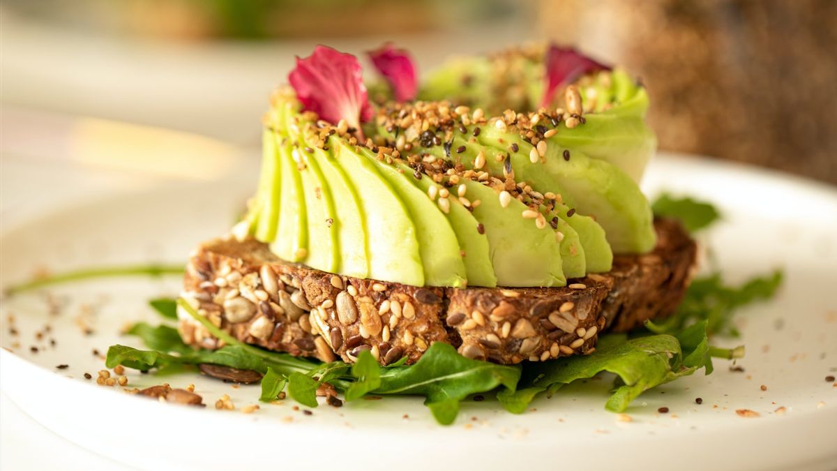 8 Ways To Enjoy Healthy Food From Avocado