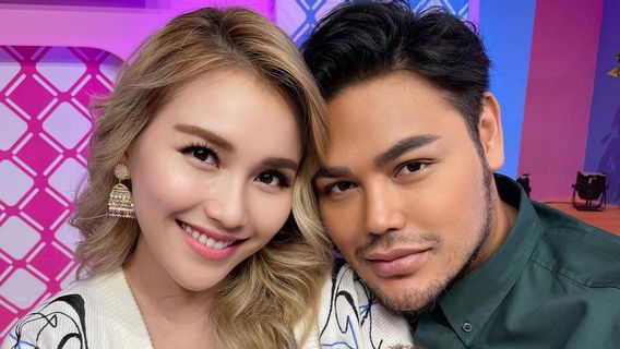 Punya Anak, Ivan Gunawan dan Ayu Ting Ting Kembali Dijodohkan Warganet