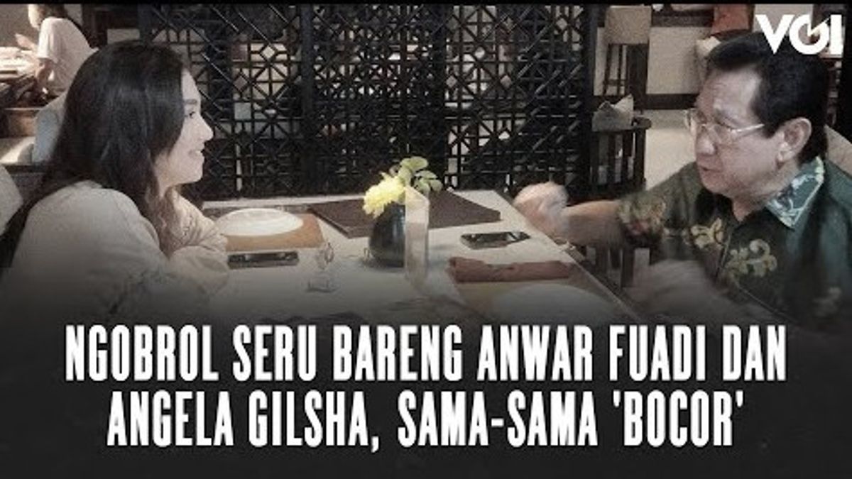 VIDEO: Fun Chat With Anwar Fuadi And Angela Gilsha, Both 'Leak'