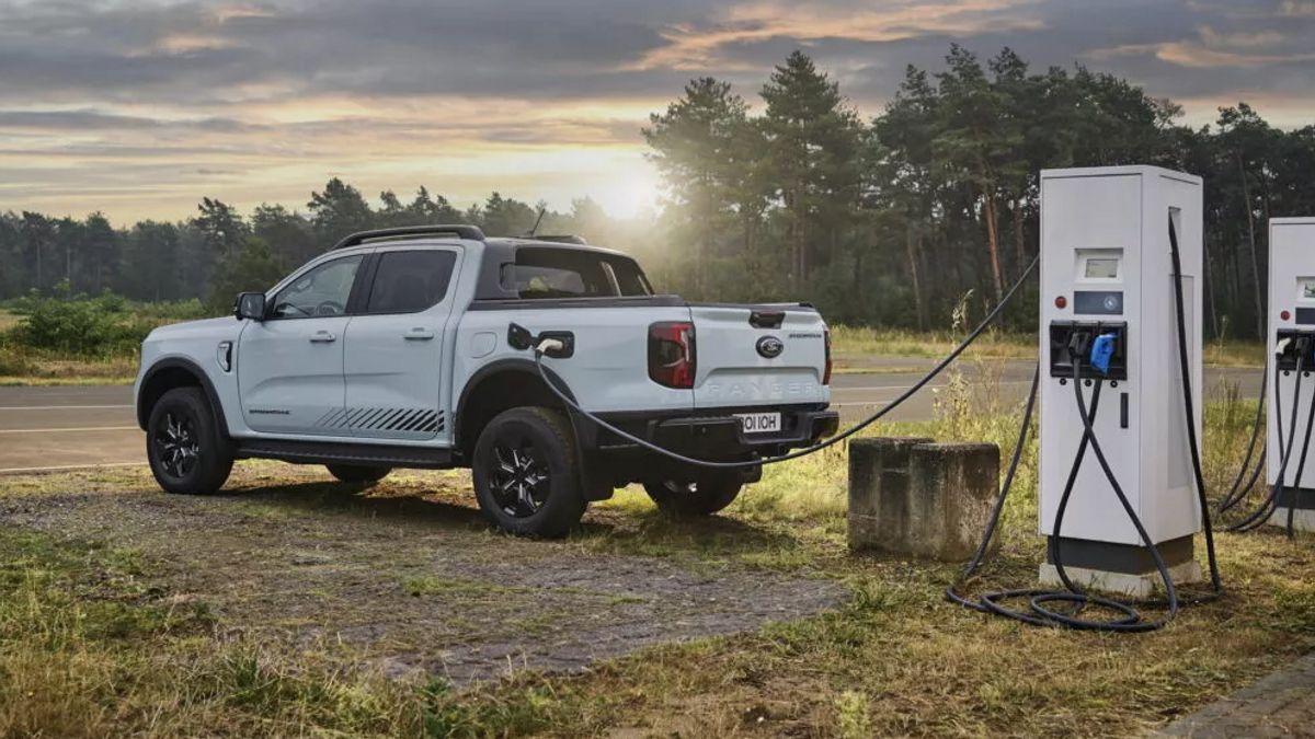 Ford Introduces PHEV Ranger At IAA Transportation 2024, Tough Pickup With Sophisticated Features