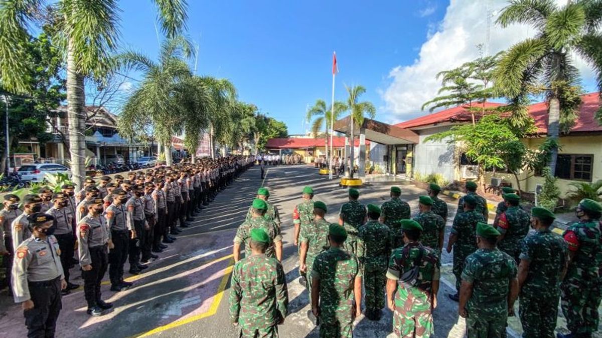 学生第四卷在特尔纳特的演示拒绝燃料增加，警察 - TNI警报1，000人