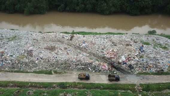 TPA Burangkeng Bekasi Back To Operate After The Longsor Homepage Of Waste