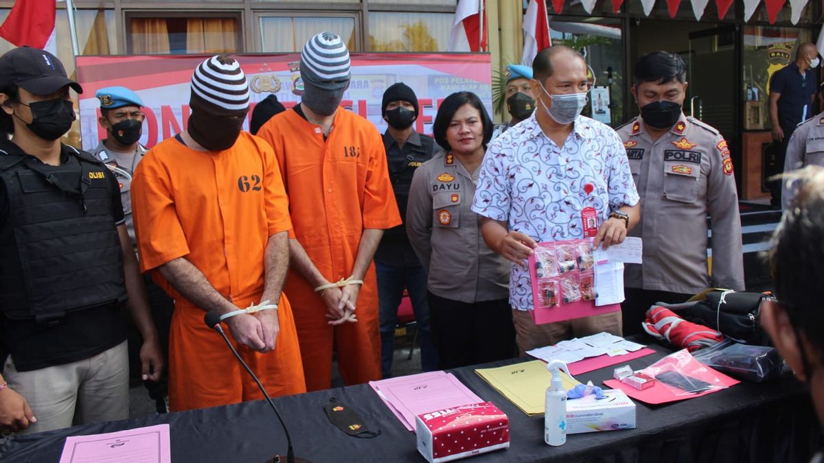 Bawa Liquid Vape Ganja, Guru Asal AS Ditangkap di Bandara Ngurah Rai Bali