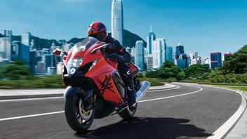 Suzuki Releases Hayabusa Limited Edition, Commemorates 25th Birthday